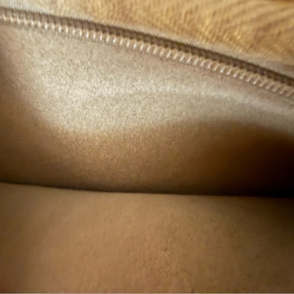 UGG Vintage UGG Beige Suede Hand Muff Clutch bag - Picture 5 of 5
